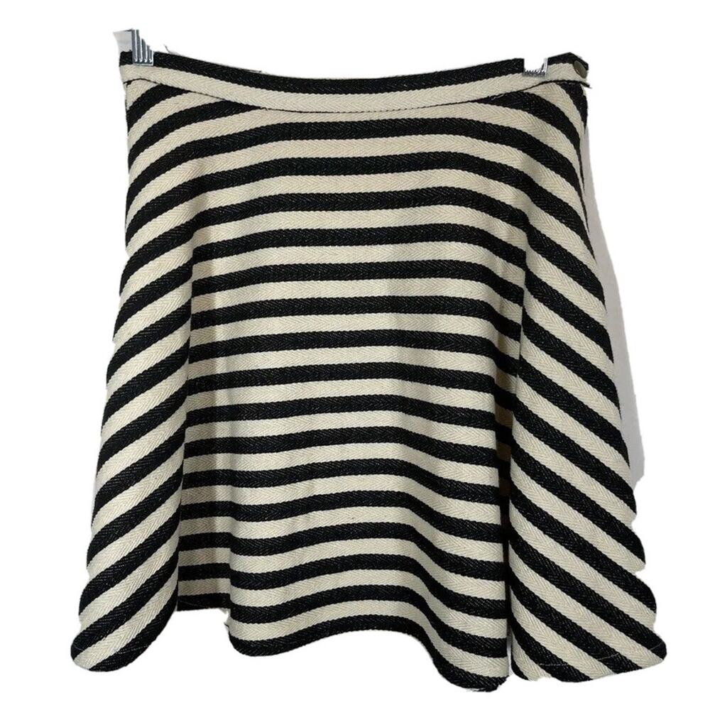 GREYLIN Black & White Stripe Preston Mini Skirt Sz M Skater Woven Nautical Beach